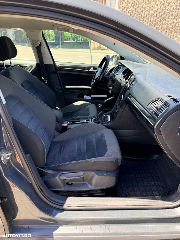 Volkswagen Golf 1.6 TDI DPF Trendline - 8