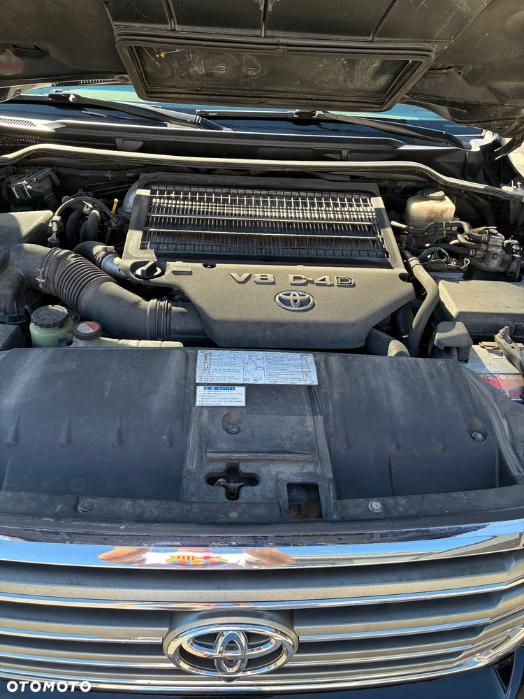 Toyota Land Cruiser LC 4.5 D-4D Prestige - 25