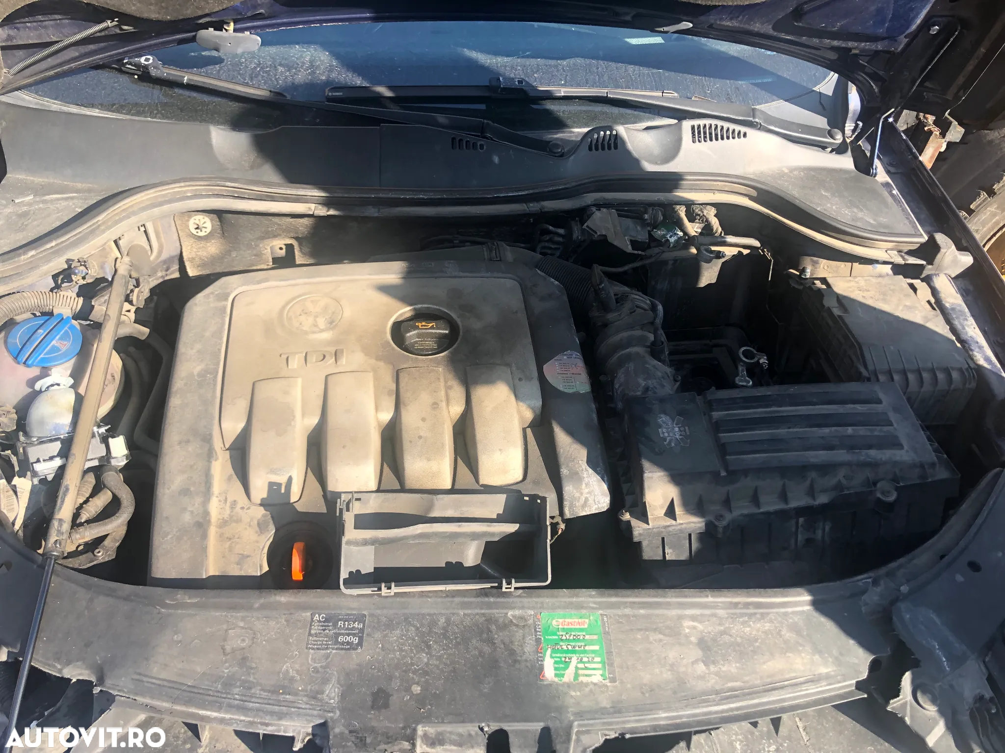 Dezmembrez VW Volkswagen Passat B6 break albastru 2.0 diesel BMA 2006 - 7