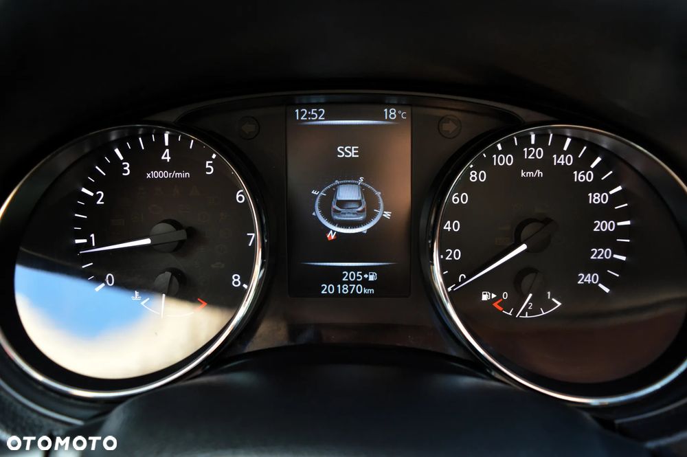 Nissan Qashqai 1.2 DIG-T Tekna - 40
