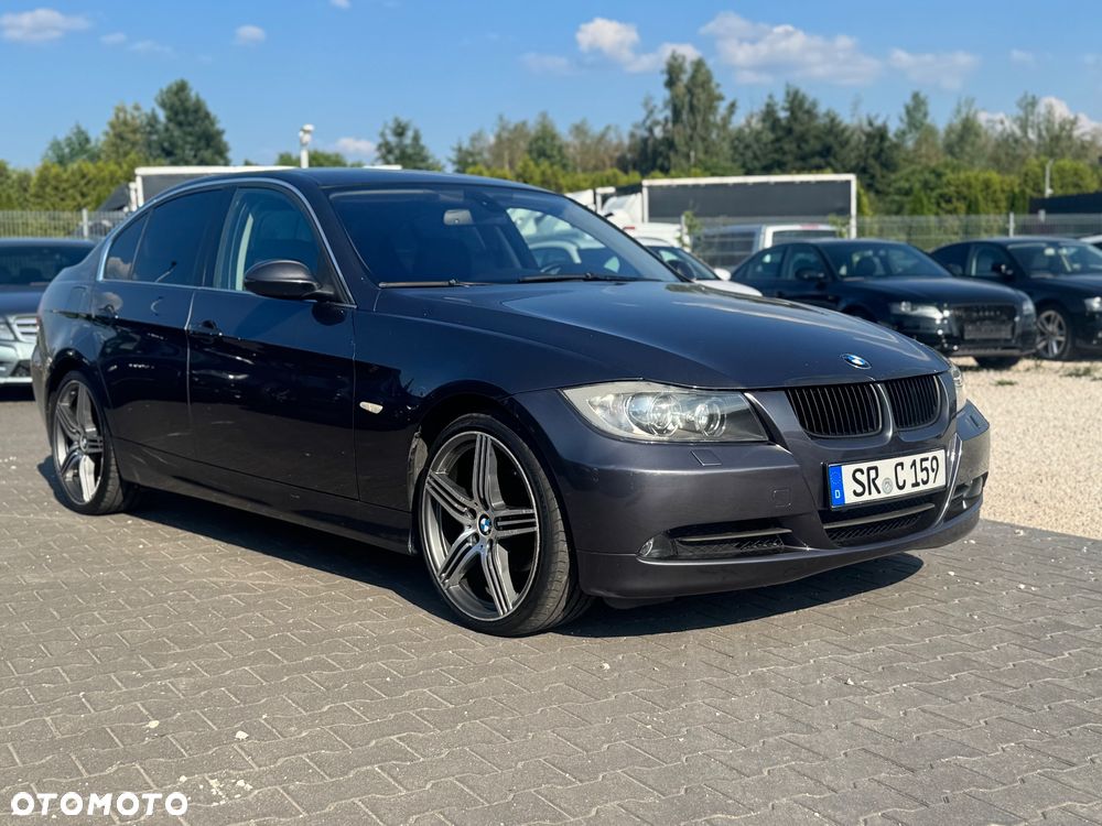 BMW Seria 3 325i - 14