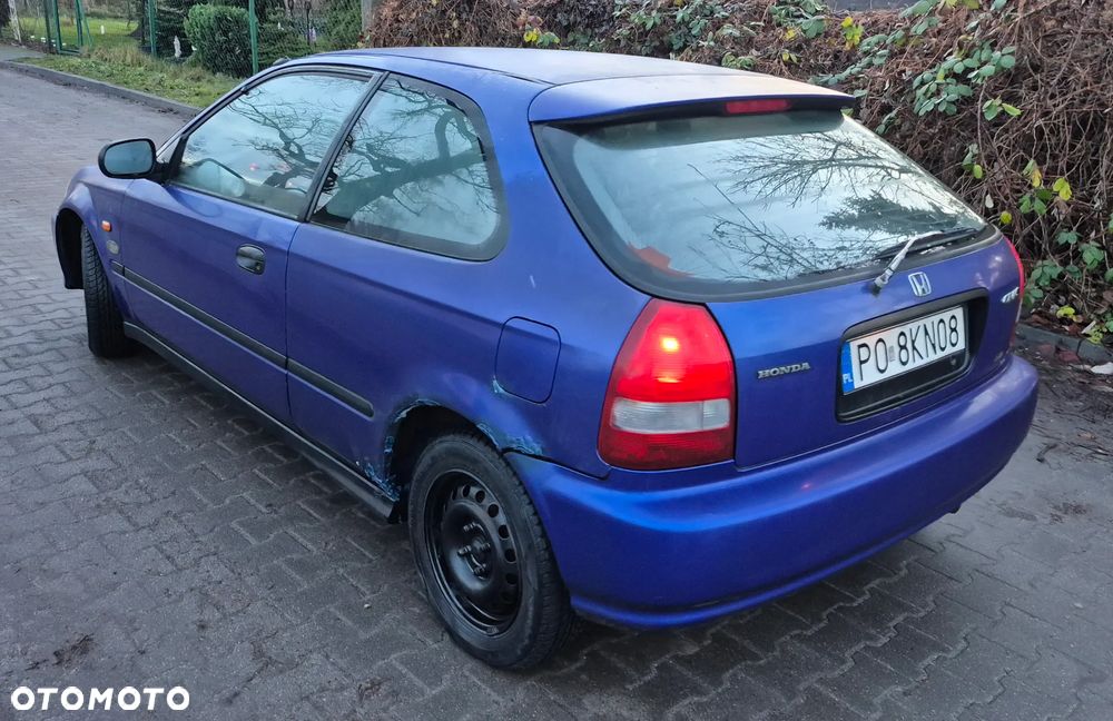 Honda Civic 1.4i - 4