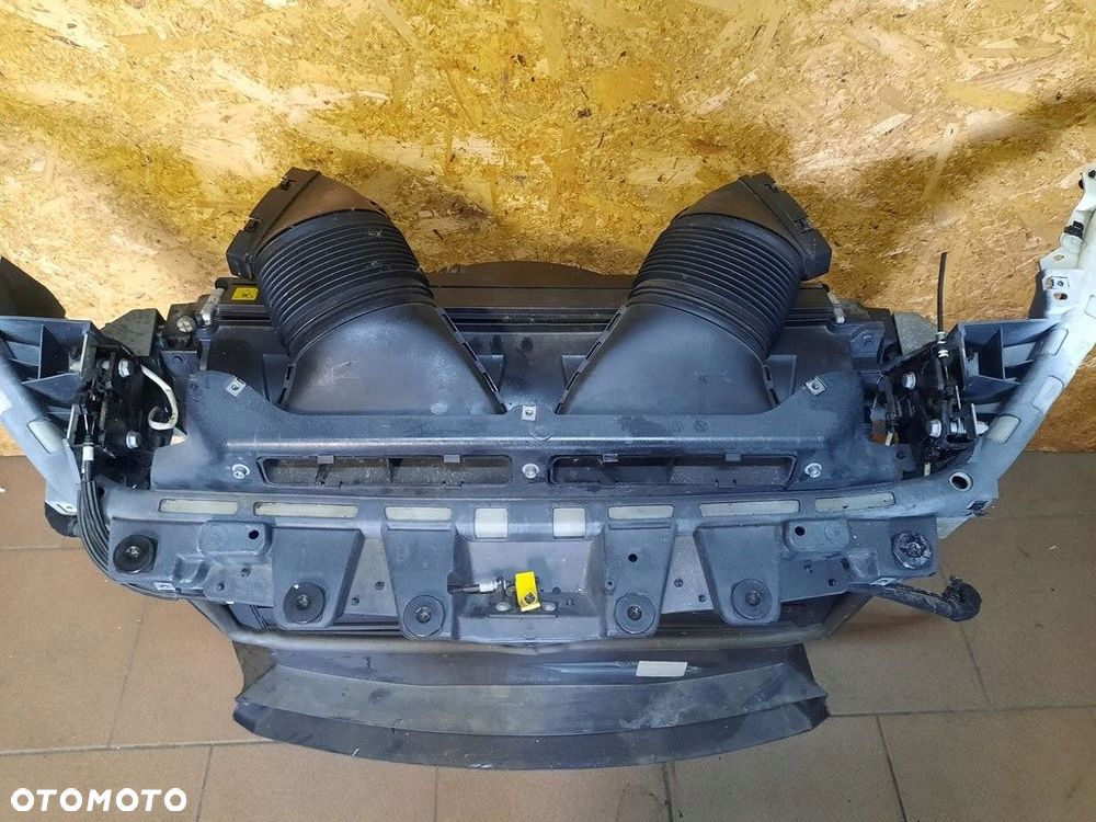 chlodnice  pas przedni  wzmocnienie  maserati levante 3.0 ben  orgi - 3