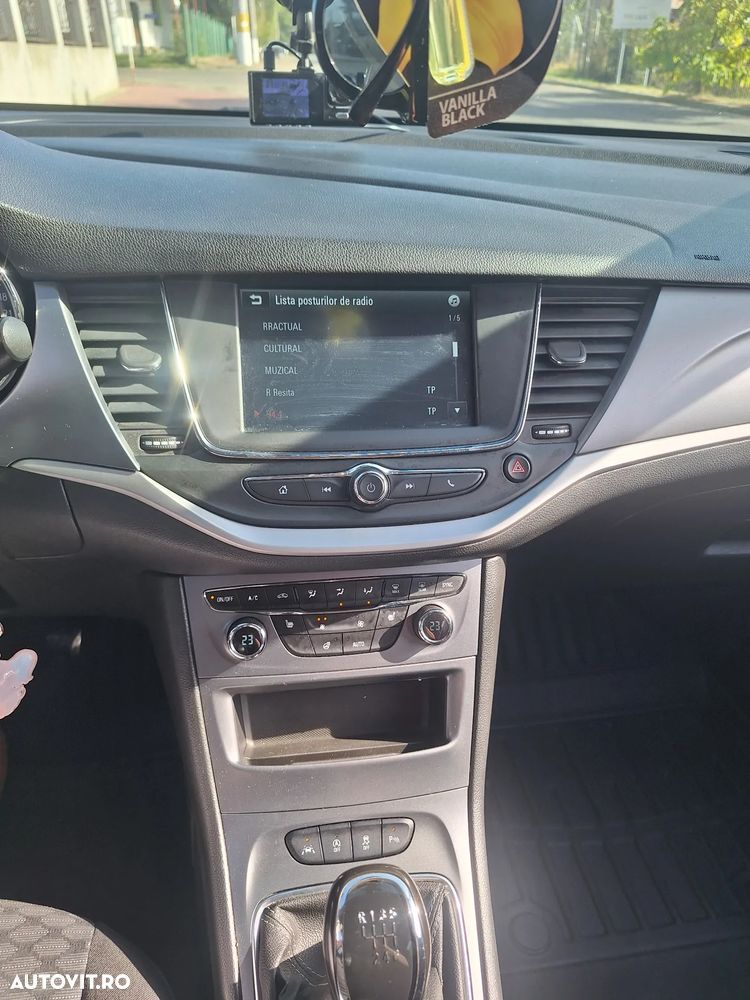 Opel Astra - 8