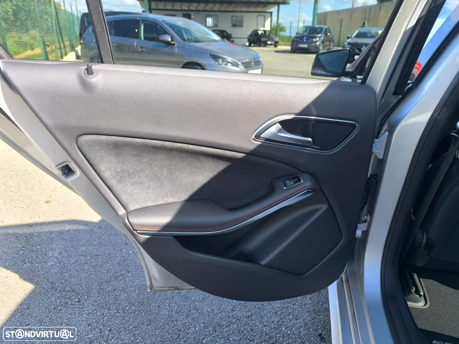 Mercedes-Benz A 180 - 20