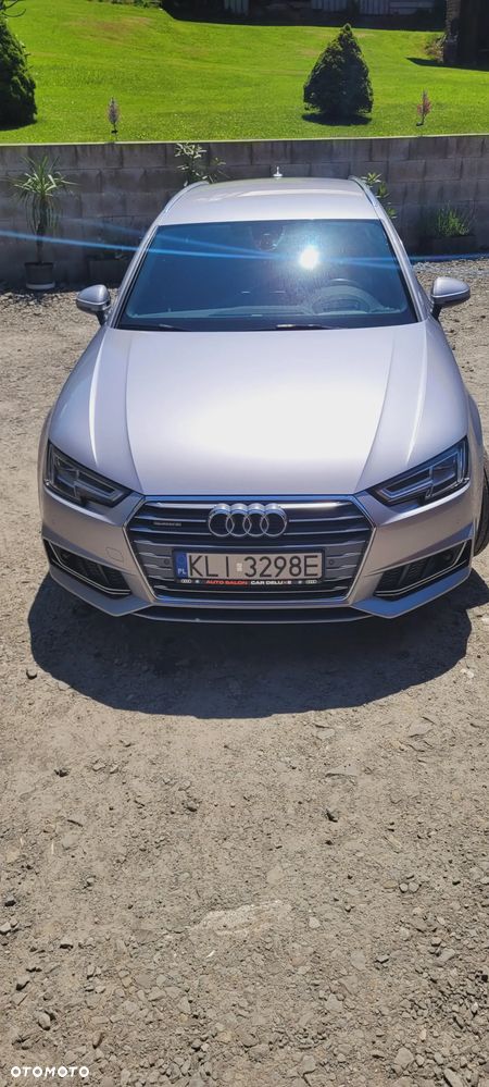 Audi A4 Avant 2.0 TDI S tronic - 1