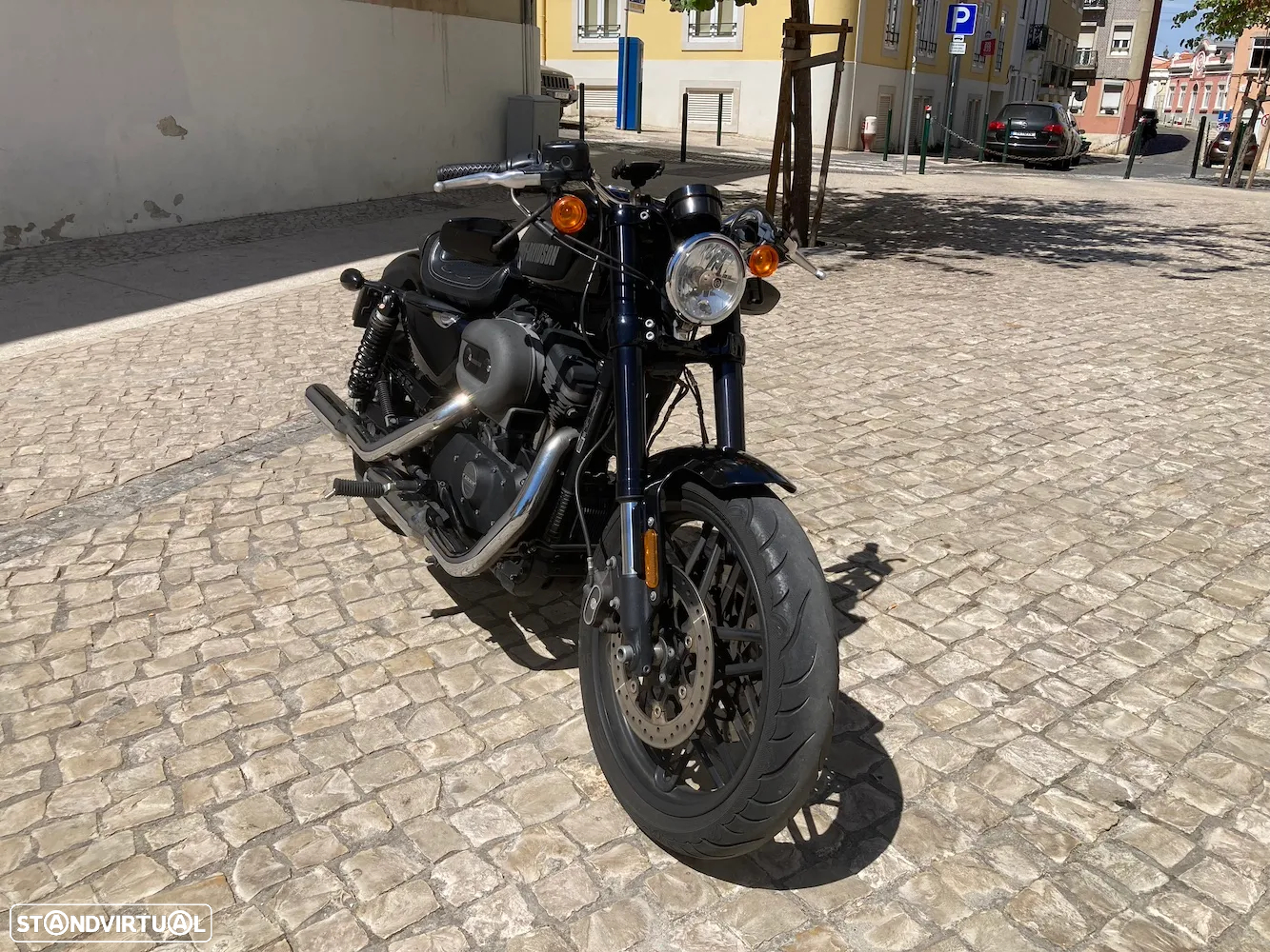 Harley-Davidson Roadster - 2