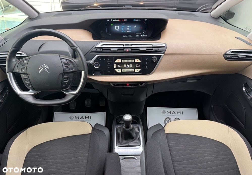 Citroën C4 Picasso - 17