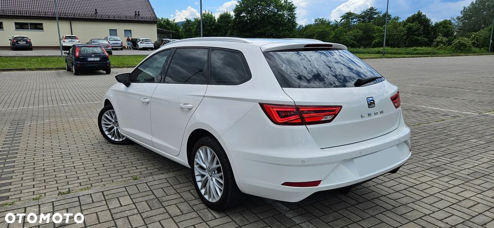 Seat Leon 1.6 TDI Start&Stop DSG FR - 4