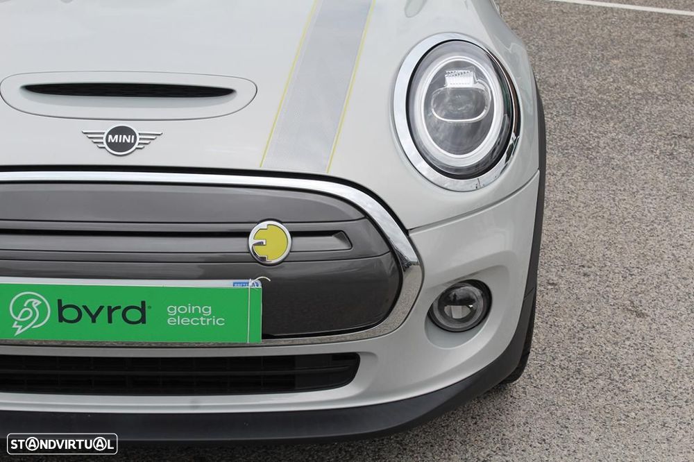 MINI 3 Portas Cooper SE Essential - 5