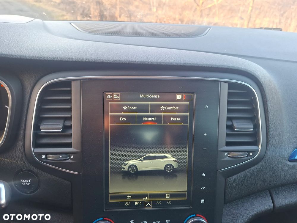 Renault Megane TCe 140 GPF GT LINE - 17