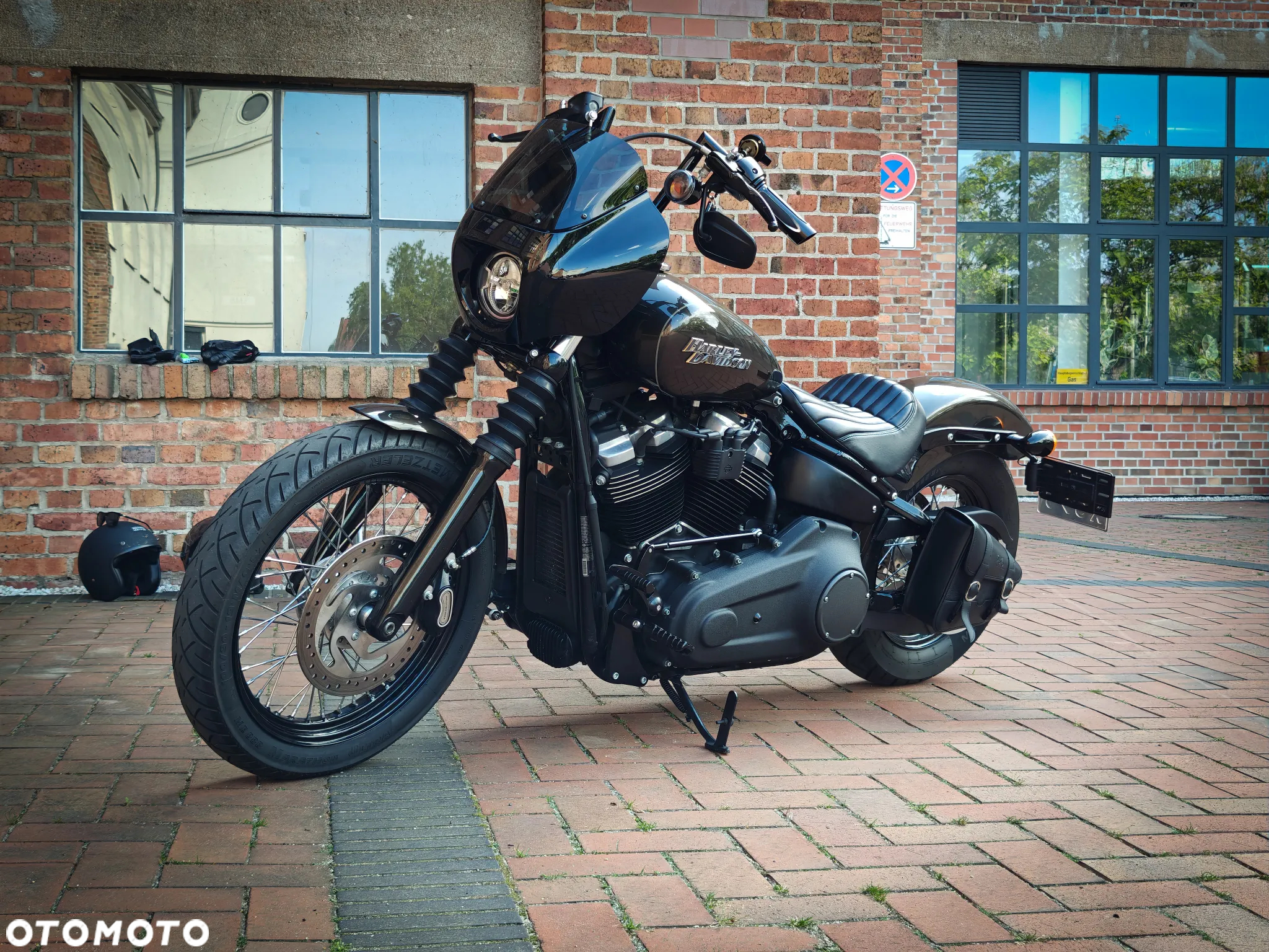 Harley-Davidson Softail Street Bob - 8