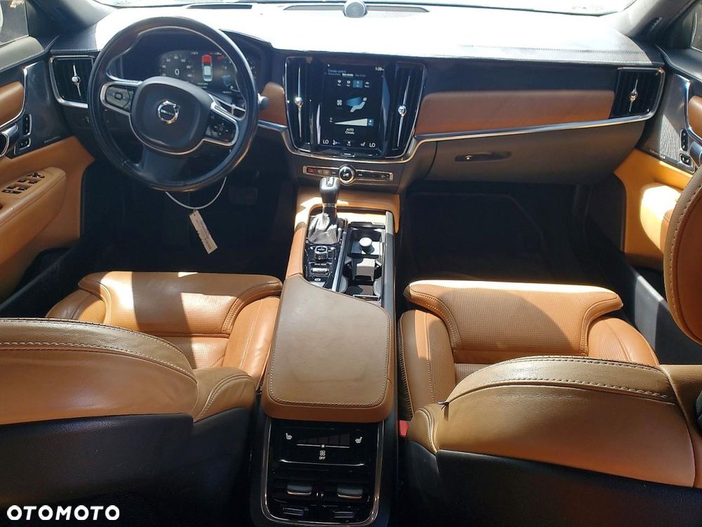 Volvo S90 - 9