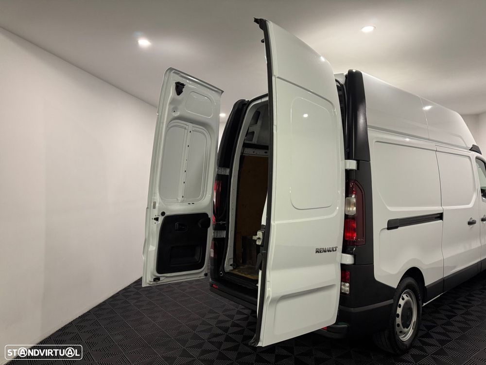 Renault Trafic 2.0 dCi L2H2 1.2T - 35