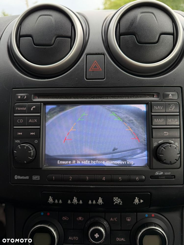 Nissan Qashqai 1.6 Tekna - 17