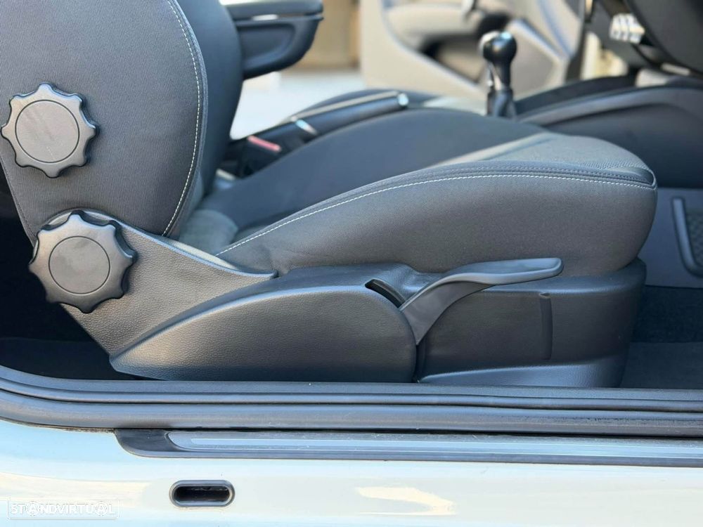 Audi A1 Sportback 1.6 TDI Sport - 14