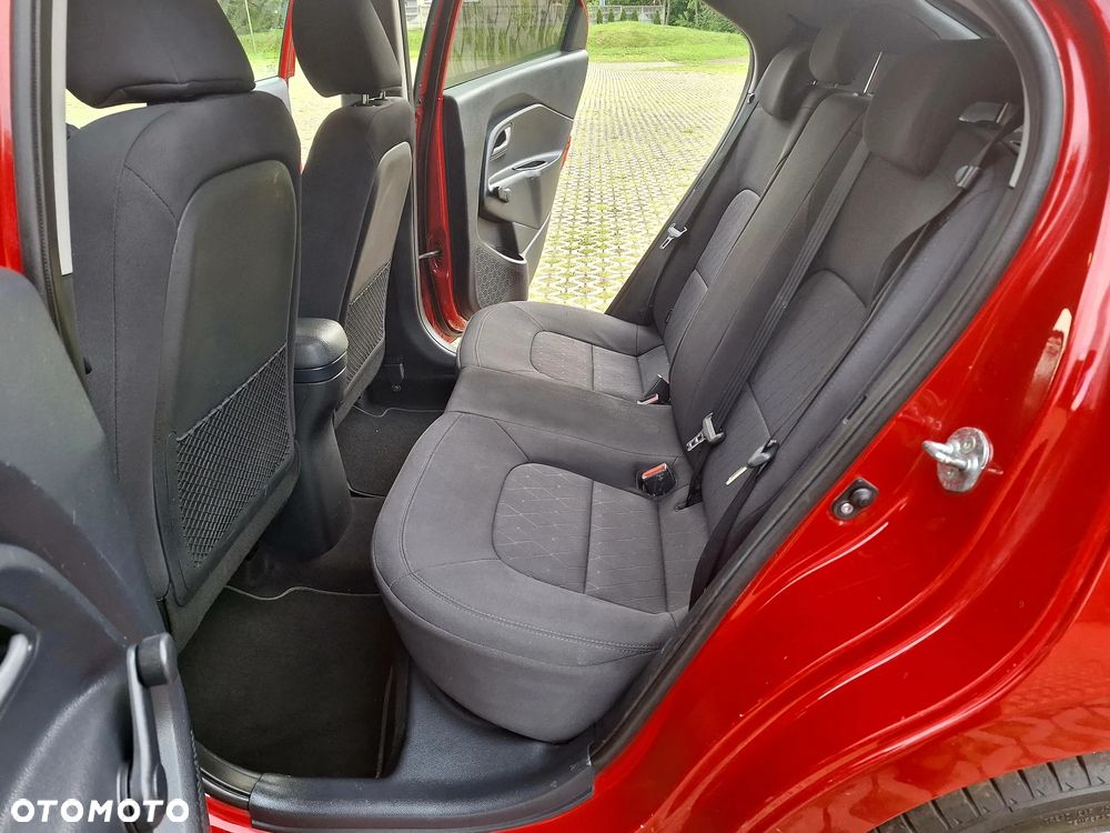 Kia Rio 1.2 Dream Team Edition - 17