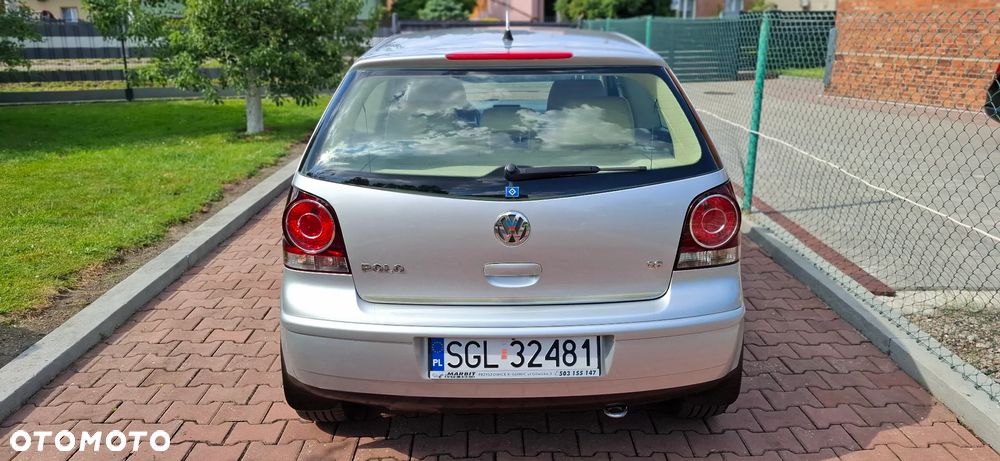 Volkswagen Polo 1.6 Sportline - 9