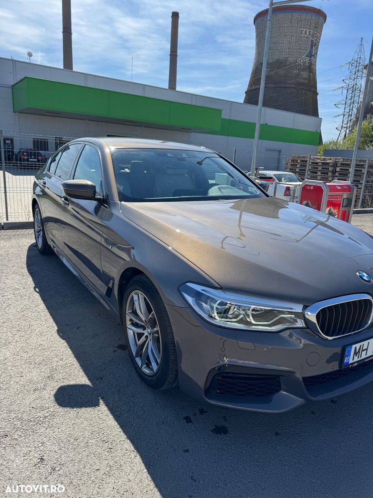 BMW Seria 5 530i xDrive AT - 1