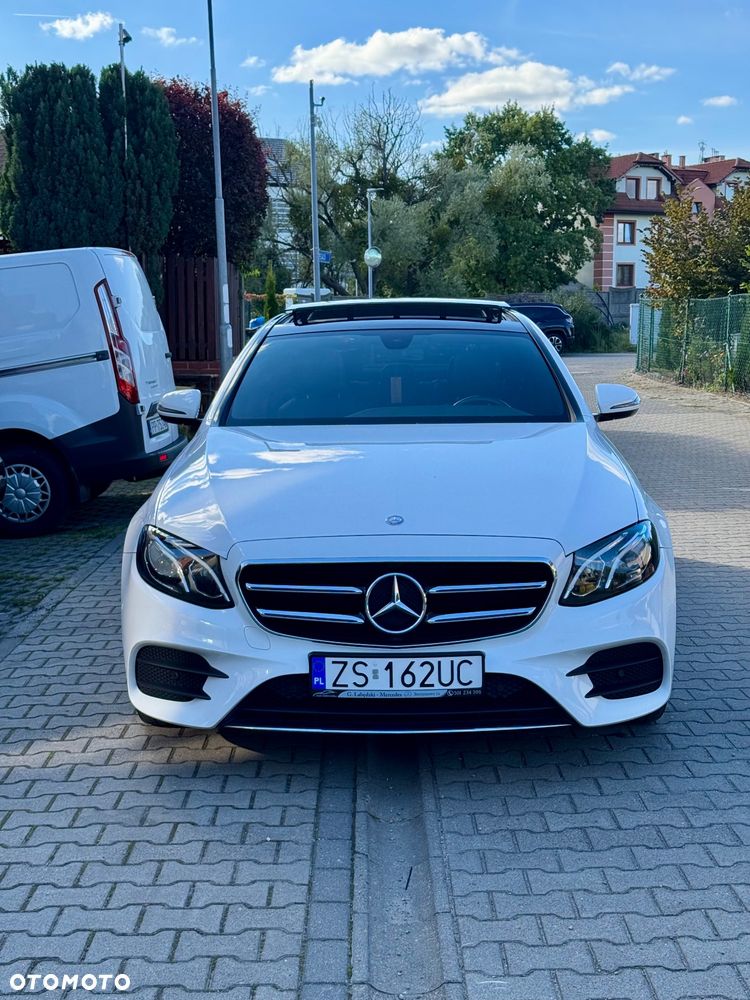 Mercedes-Benz Klasa E 220 d 9G-TRONIC - 3