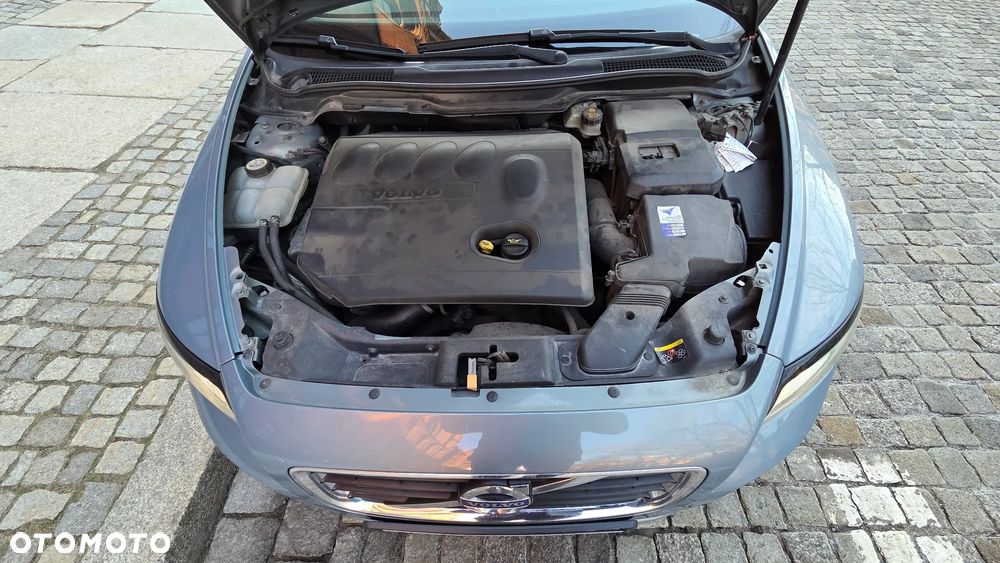 Volvo V50 2.0D - 12