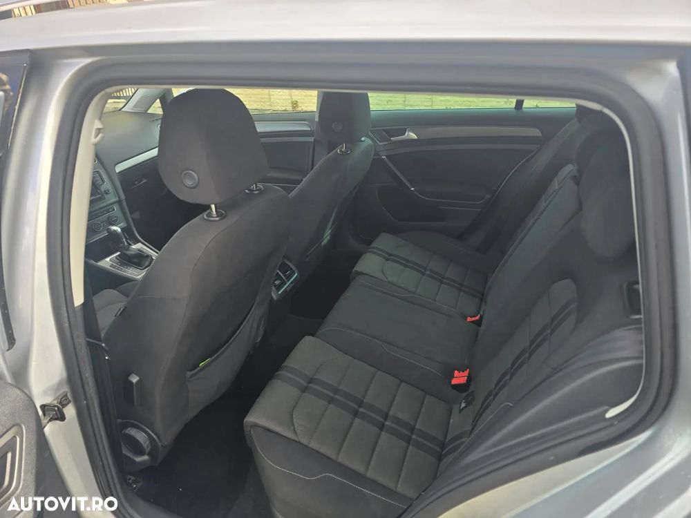 Volkswagen Golf 1.6 BlueTDI DSG Comfortline - 7