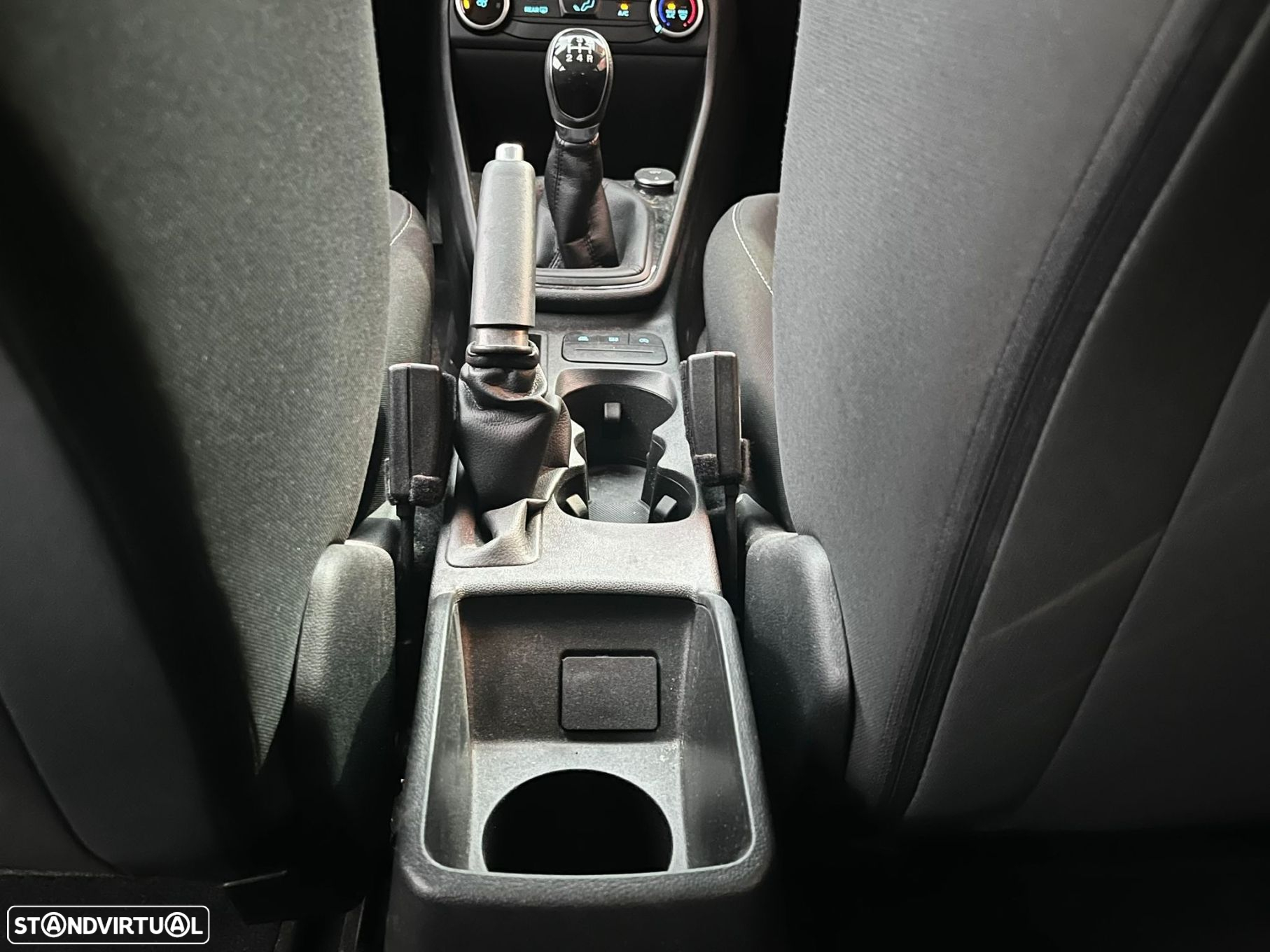 Ford Fiesta - 20