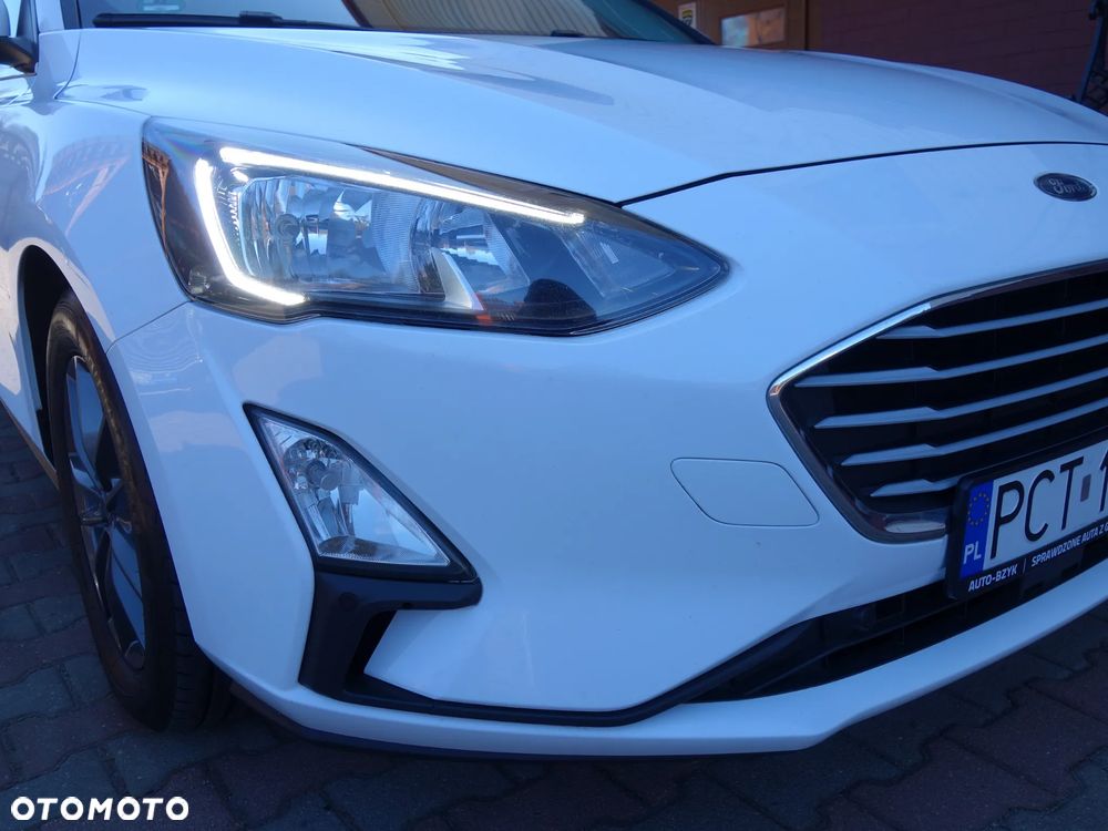 Ford Focus 1.5 EcoBlue STart-Stopp-System TITANIUM - 6