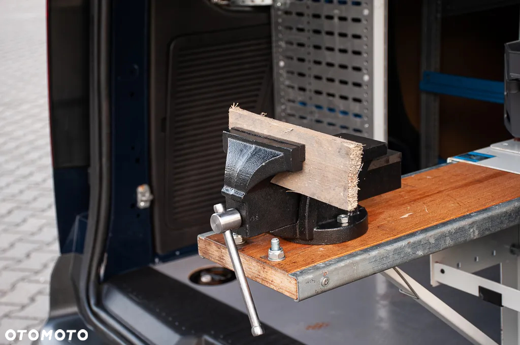 Ford Transit Connect - 31