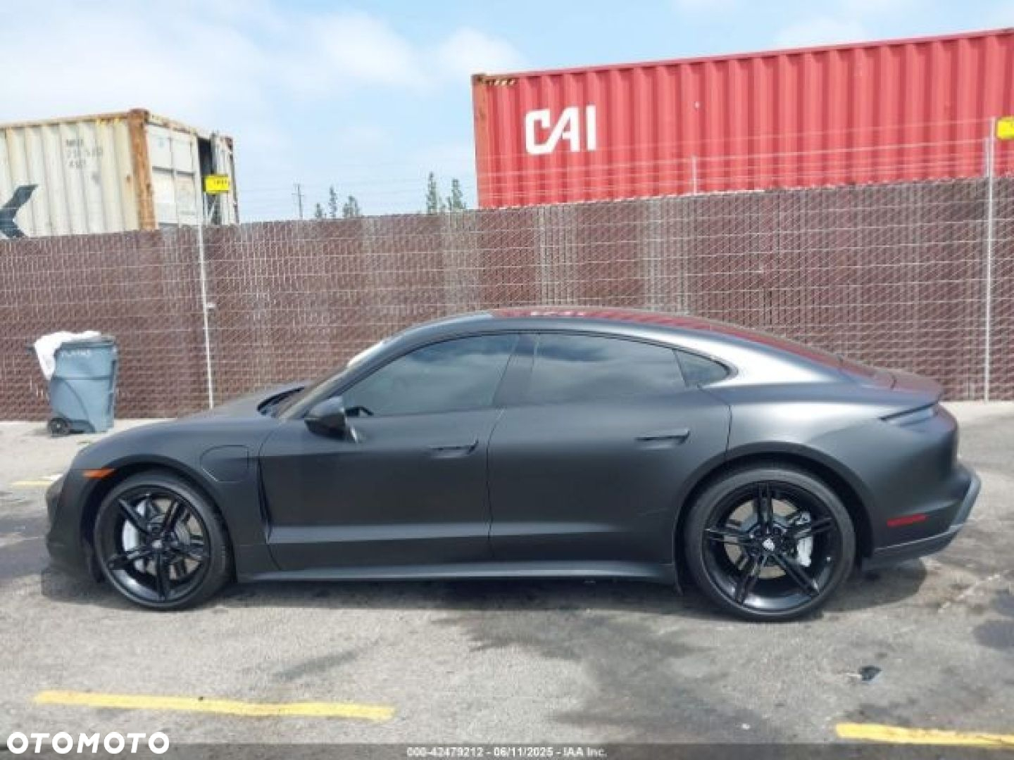 Porsche Taycan - 6