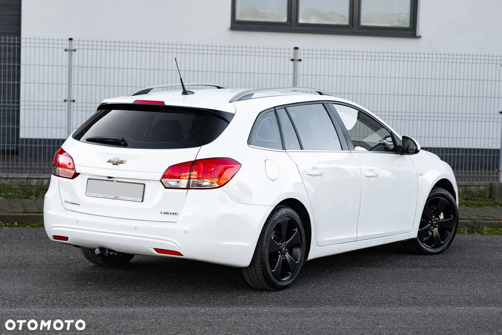 Chevrolet Cruze 1.8 LT+ - 9