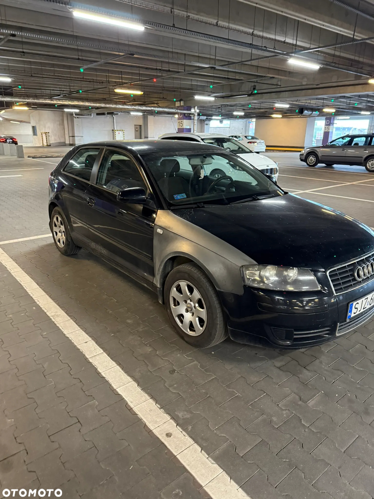 Audi A3 1.6 Ambiente - 4