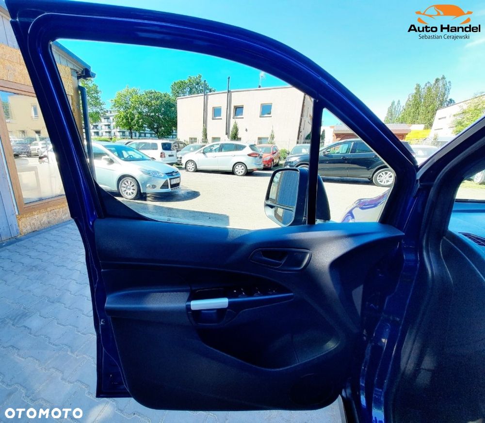 Ford Tourneo Connect - 30