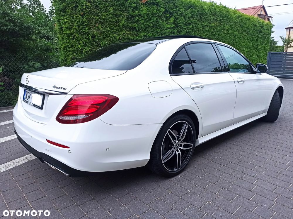 Mercedes-Benz Klasa E 200 4-Matic 9G-TRONIC - 5