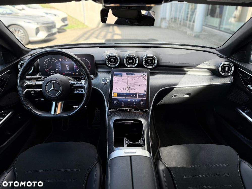 Mercedes-Benz Klasa C 220 d 4Matic 9G-TRONIC AMG Line - 17