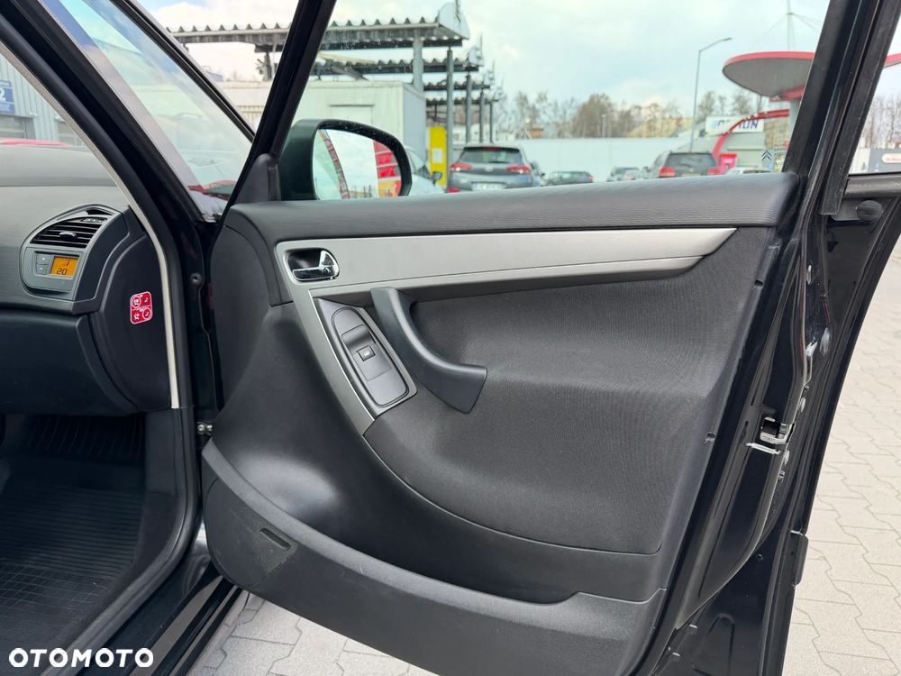 Citroën C4 1.6 VTi Exclusive - 22