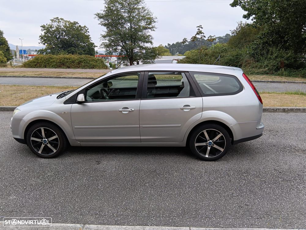 Ford Focus SW 1.6 TDCi DPF Sport - 2