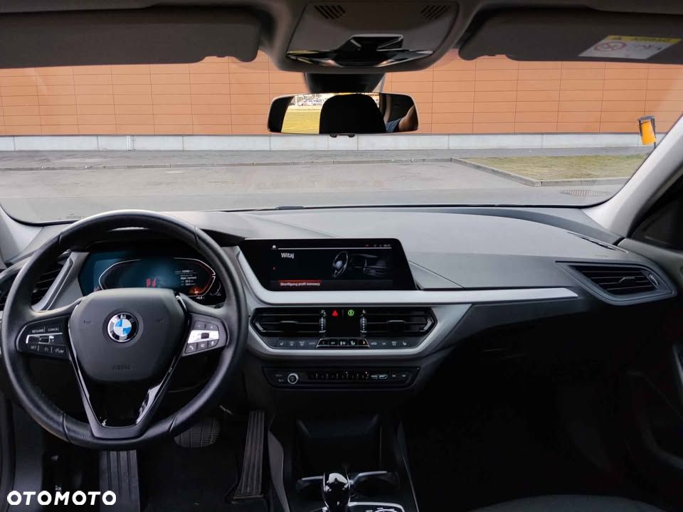 BMW Seria 1 118i - 9