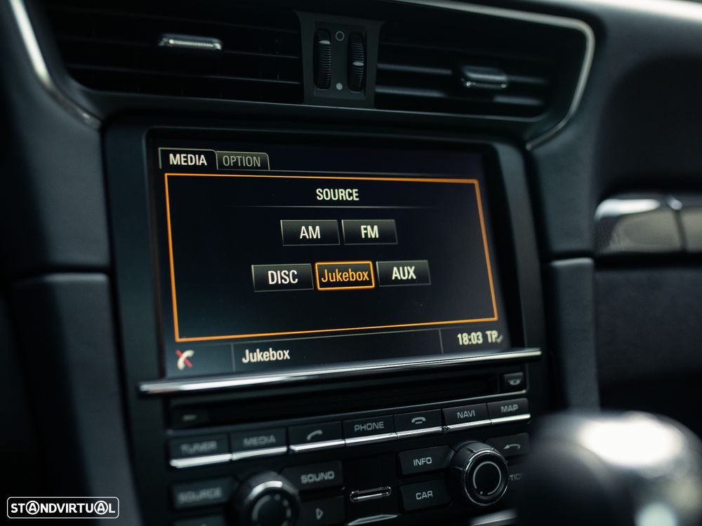 Porsche 911 (991) Carrera 4 GTS PDK - 49