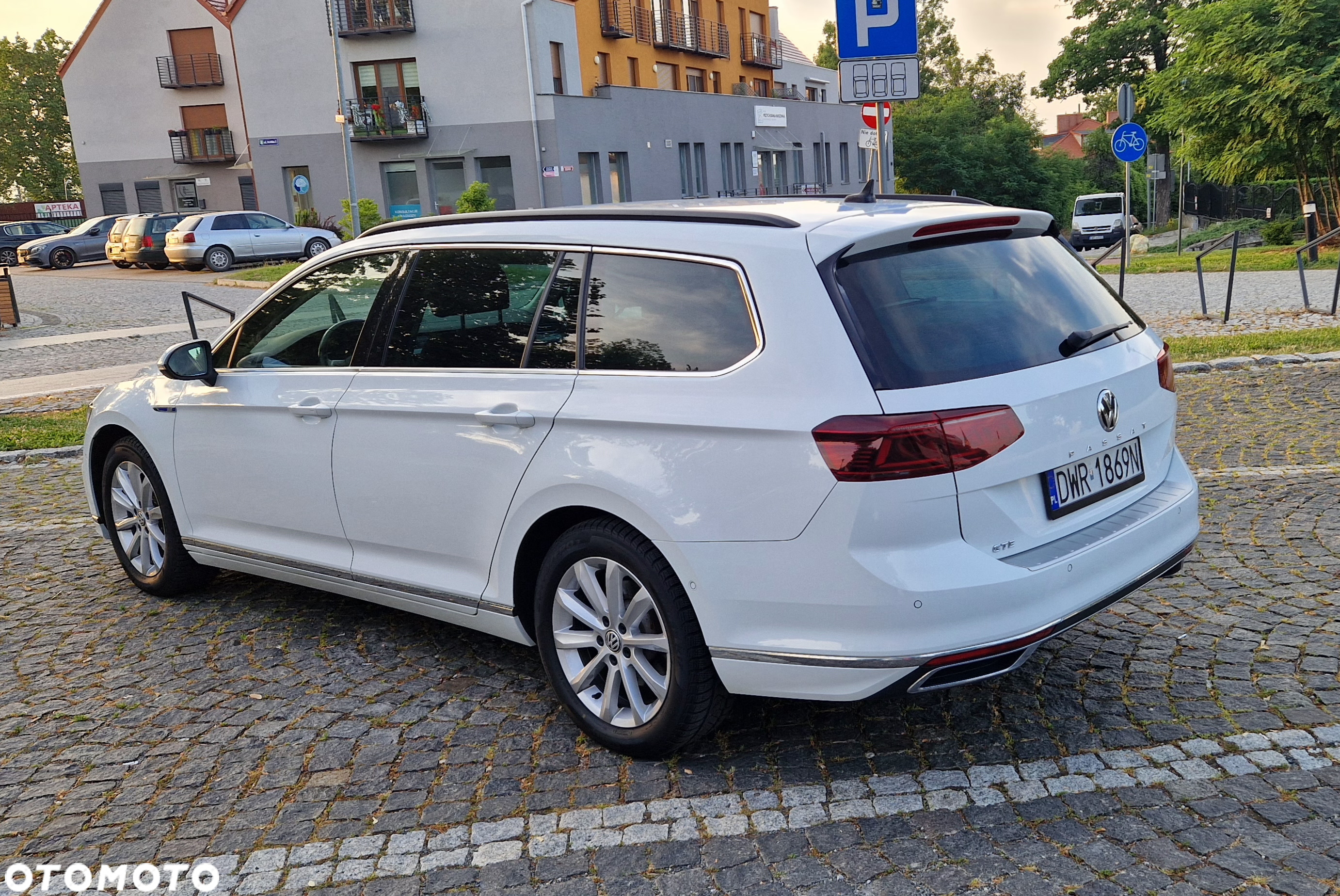 Volkswagen Passat Variant 1.4 TSI Plug-In-Hybrid DSG GTE - 11