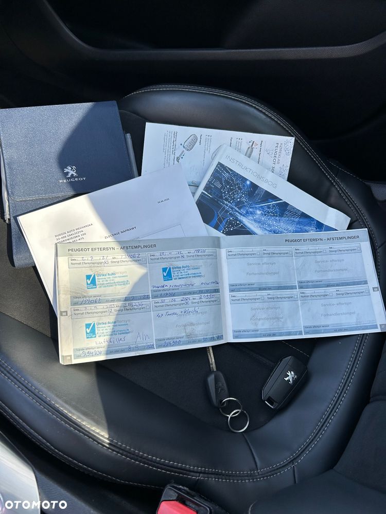 Peugeot 308 1.6 BlueHDi Allure S&S - 11