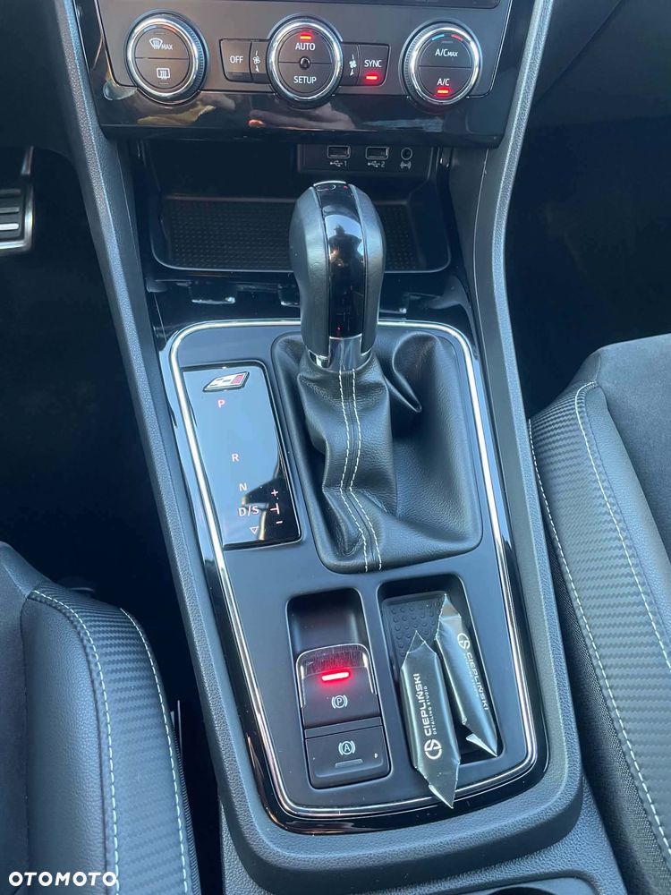 Seat Leon 2.0 TSI Cupra S&S DSG - 11