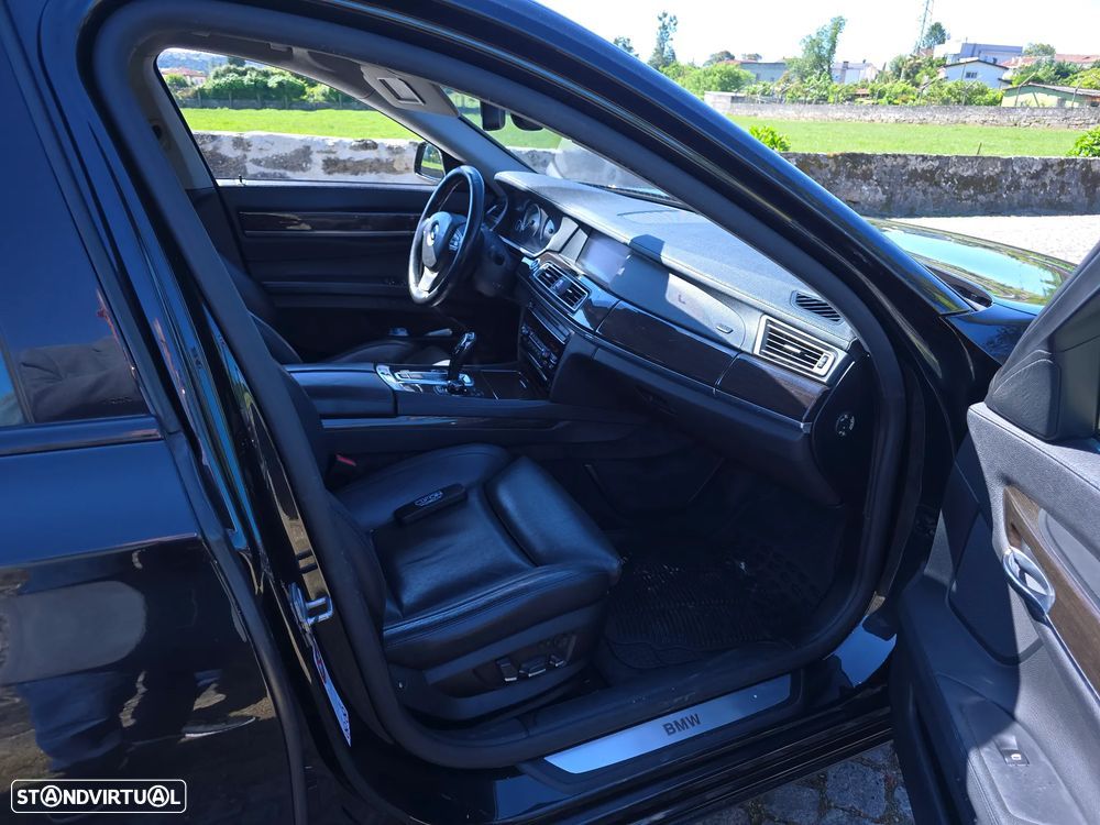 BMW 740 d - 9