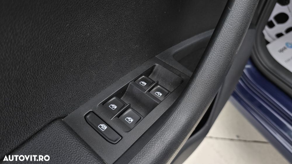 Skoda Octavia 1.6 TDI Ambition - 11