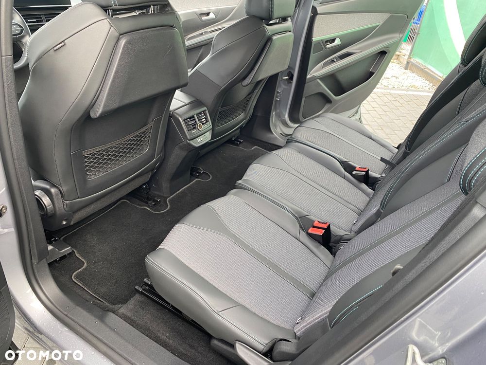 Peugeot 5008 BlueHDi 130 EAT8 Allure - 8