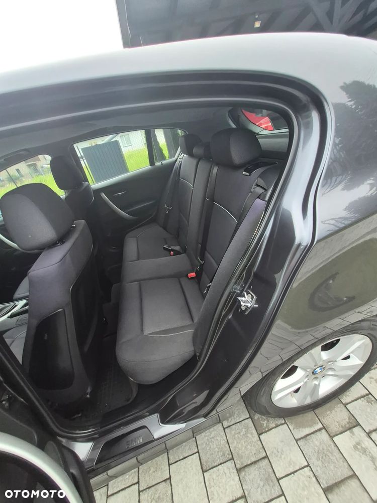 BMW Seria 1 - 17