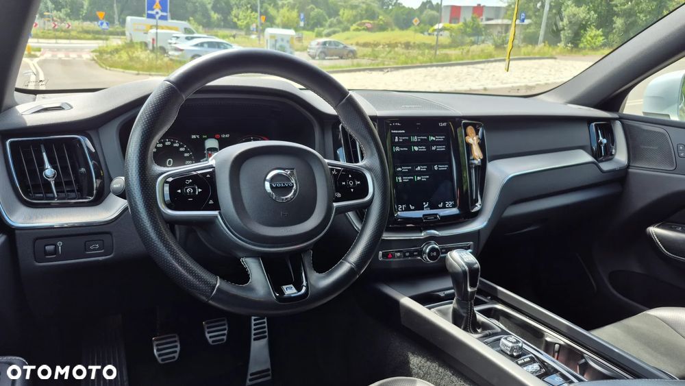 Volvo XC 60 D3 R-Design - 16