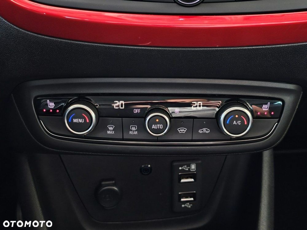 Opel Crossland - 24