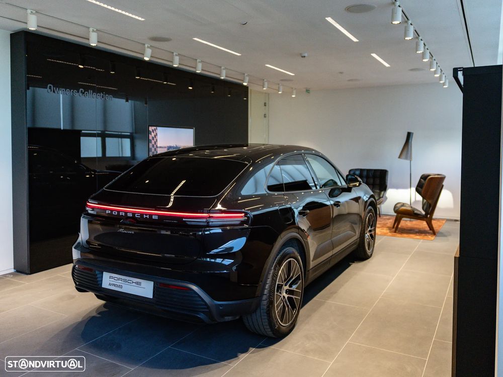 Porsche Macan Electric - 2