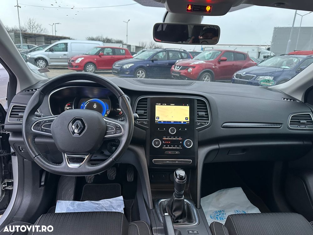 Renault Megane ENERGY TCe 100 LIFE - 8
